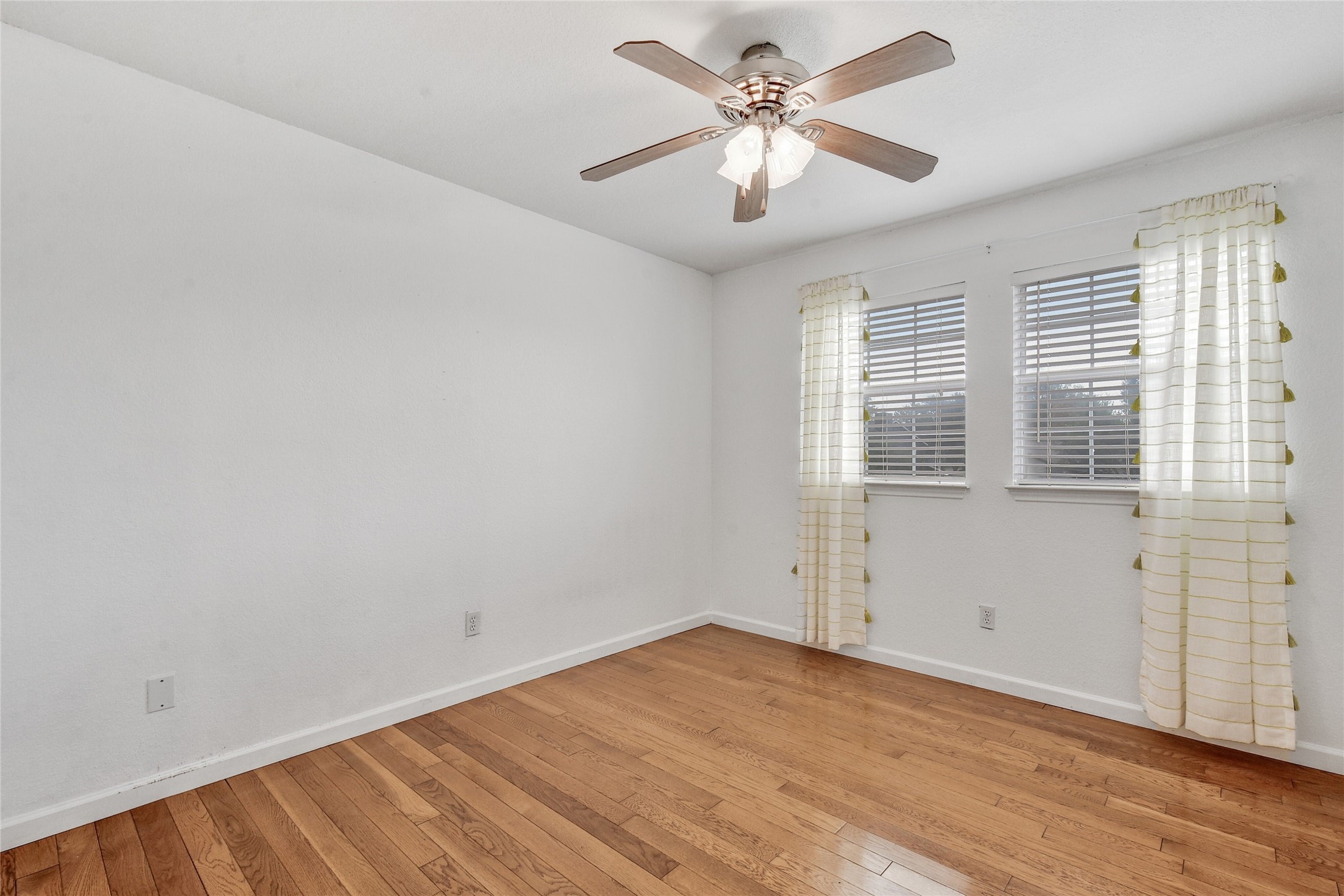 2408 West Messick Loop Round Rock, TX 78681 - Photo 21 of 28