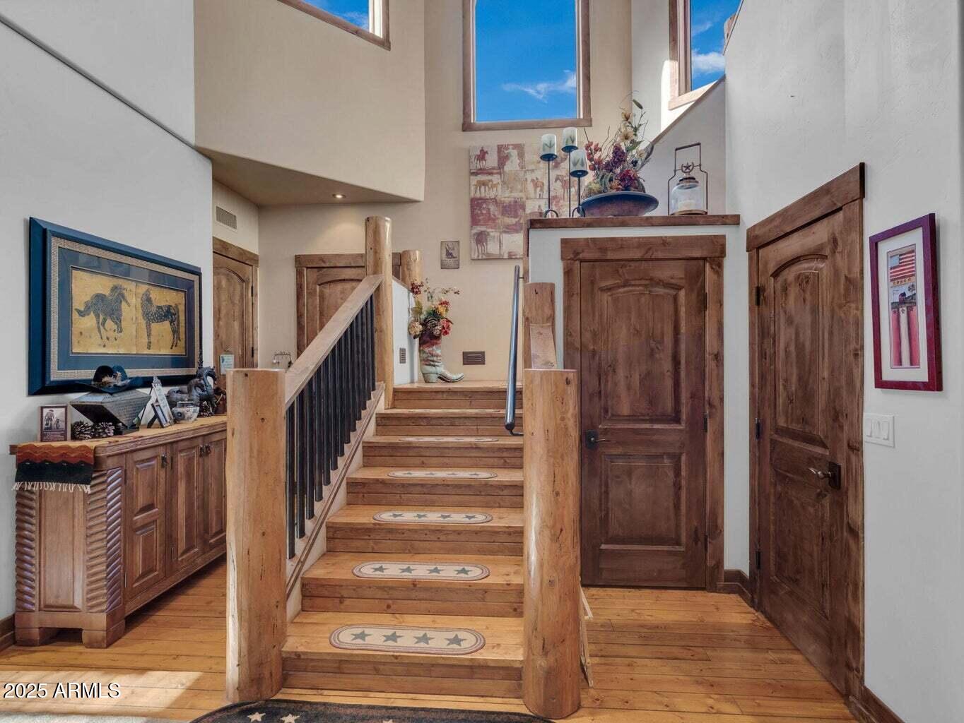 9361 Juniper Road Strawberry, AZ 85544 - Photo 36 of 104 a view of a entryway with furniture and livingroom