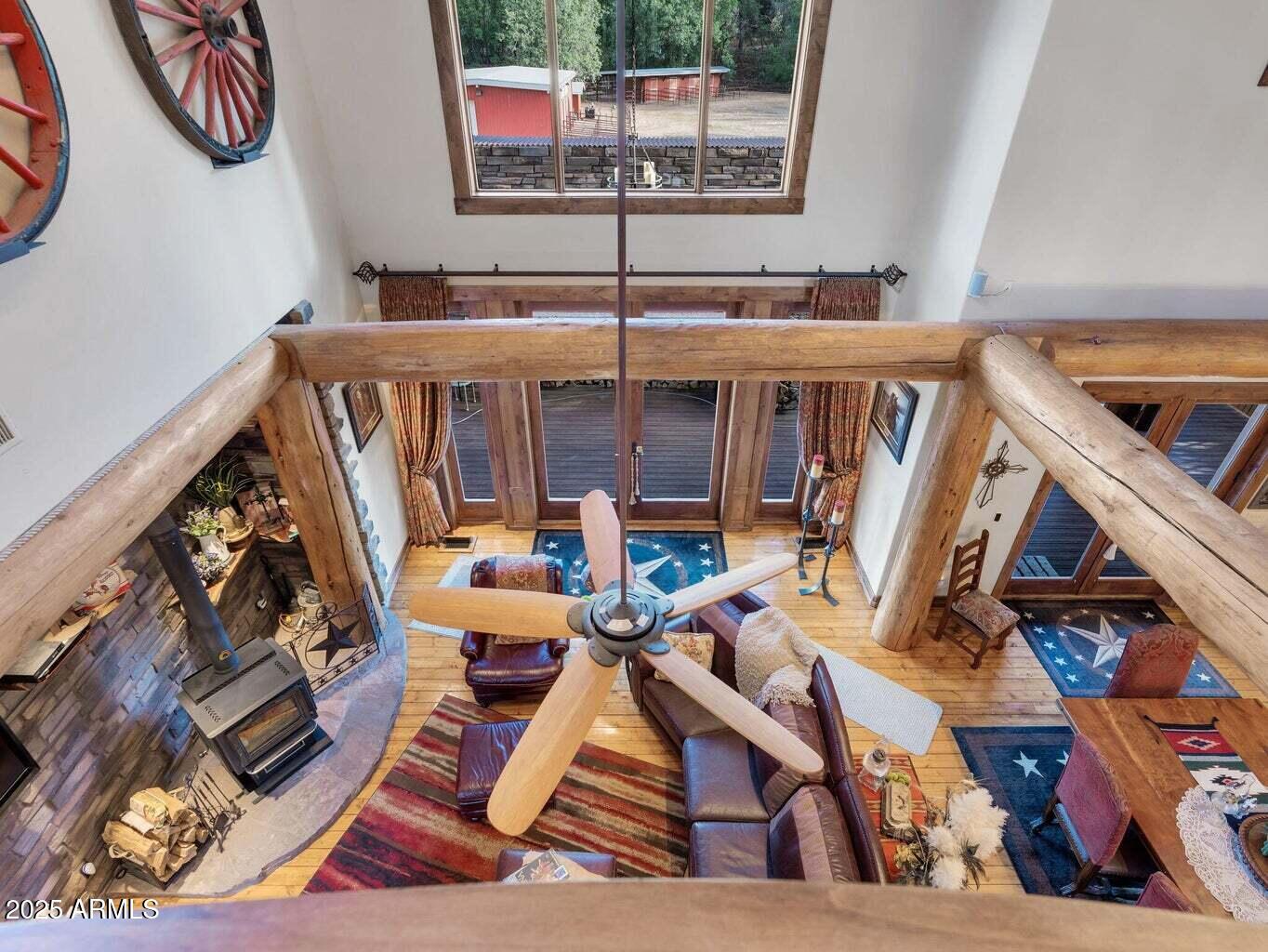 9361 Juniper Road Strawberry, AZ 85544 - Photo 47 of 104 a view of an chairs and tables in the balcony