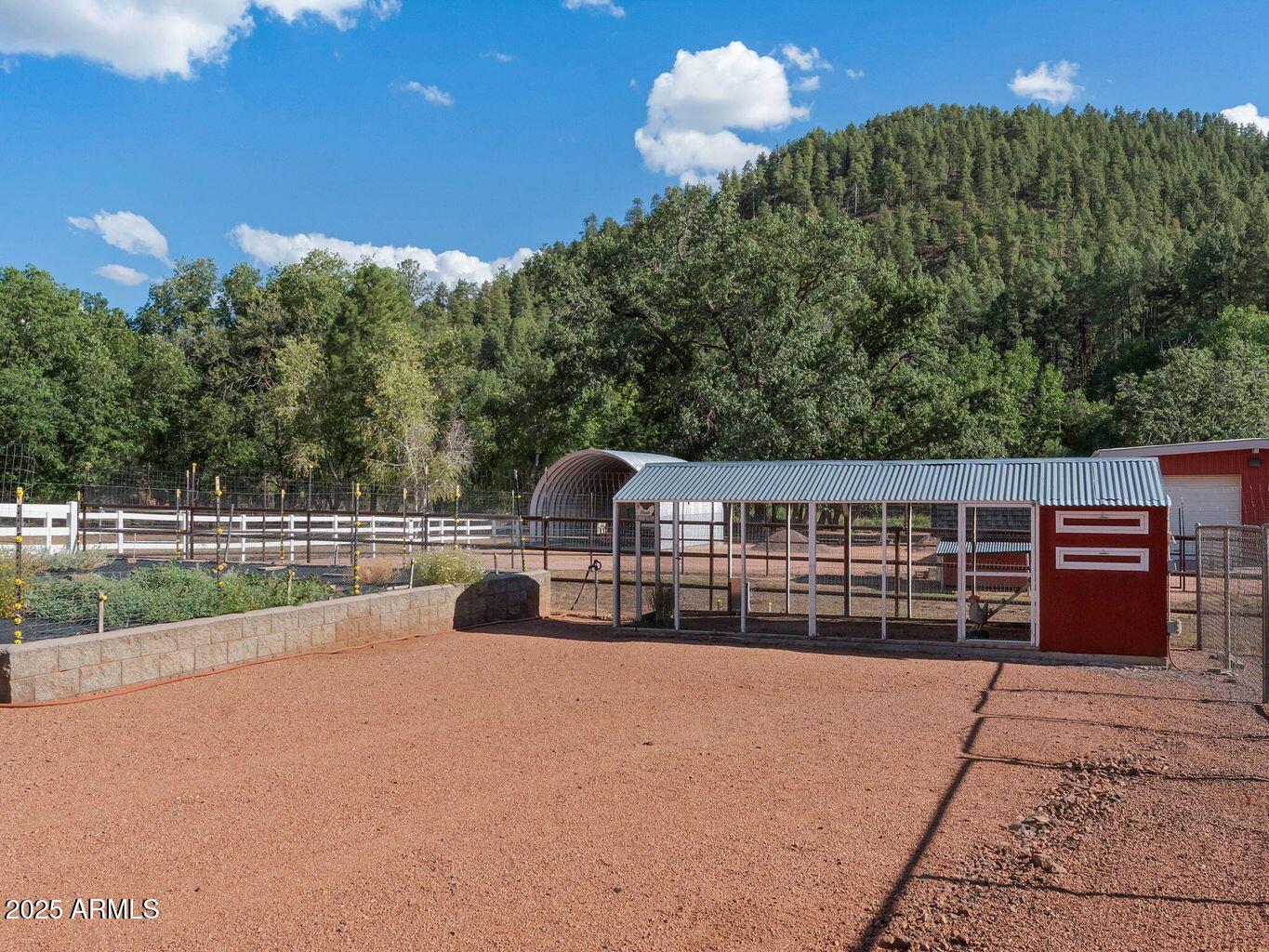 9361 Juniper Road Strawberry, AZ 85544 - Photo 65 of 104 a view of a terrace