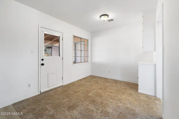 $315,000 | 501 North Taylor Avenue, Winslow, AZ 86047