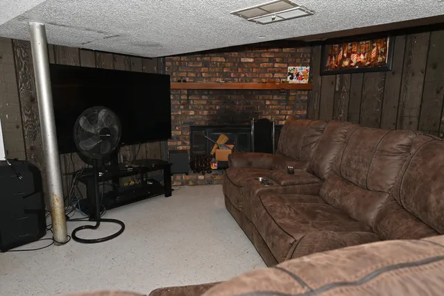 $165,000 | 5950 North 75th Street, Milwaukee, WI 53218