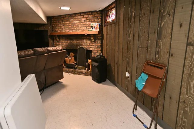 $165,000 | 5950 North 75th Street, Milwaukee, WI 53218