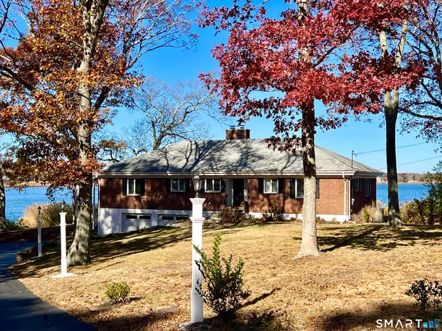 $1,399,900 | 105 Fenwood Drive, Old Saybrook, CT 06475