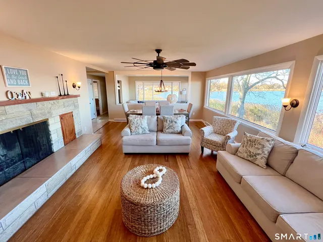 $1,399,900 | 105 Fenwood Drive, Old Saybrook, CT 06475