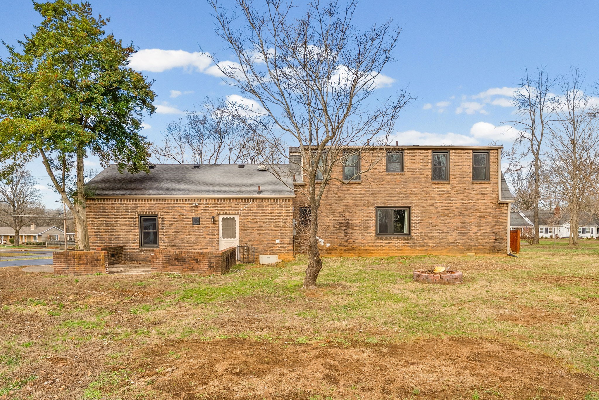 3012 Cox Mill Road Hopkinsville, KY 42240 - Photo 30 of 37 front view of a house with a yard