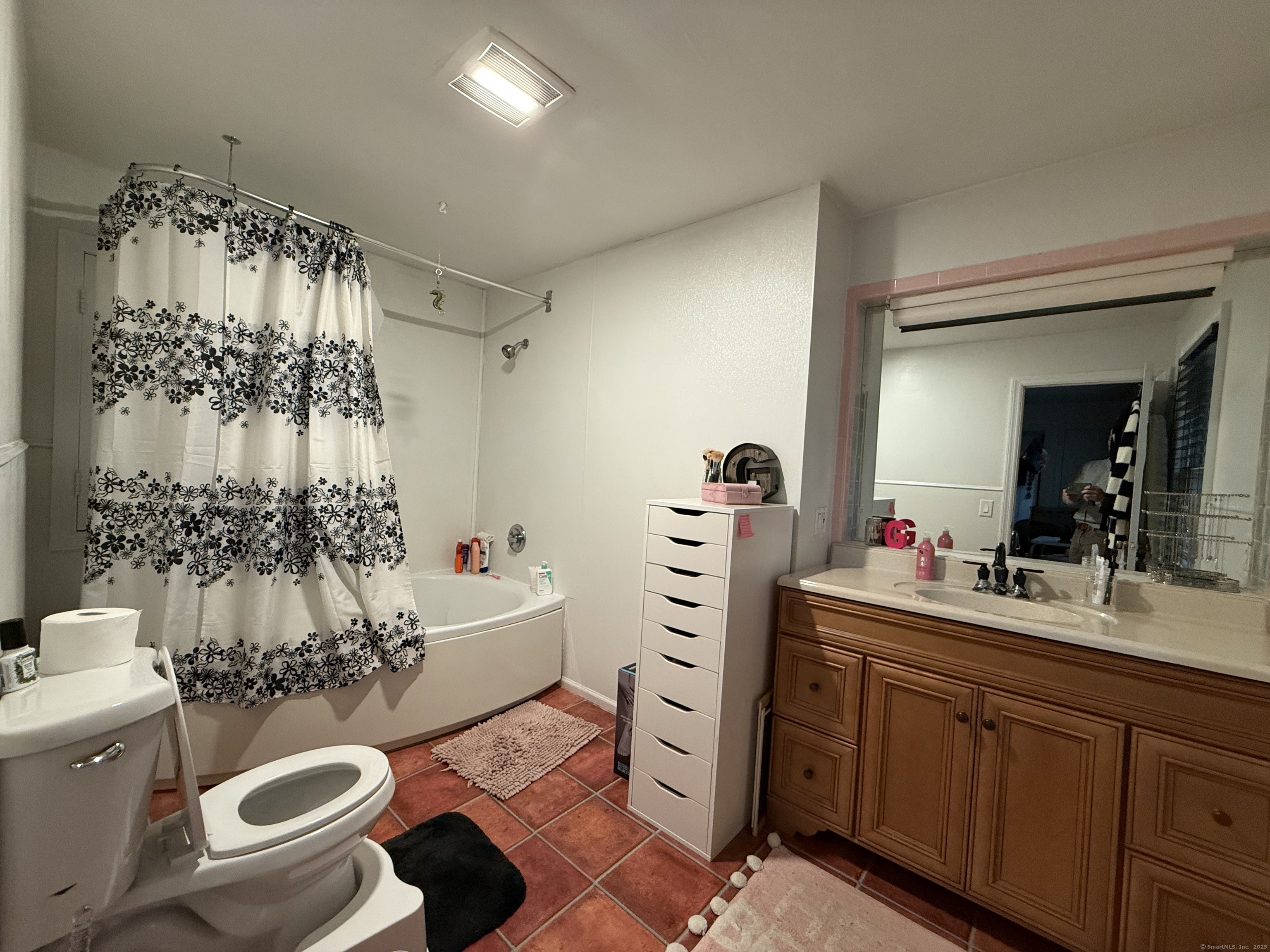 217 Danbury Road Ridgefield, CT 06877 - Photo 8 of 24