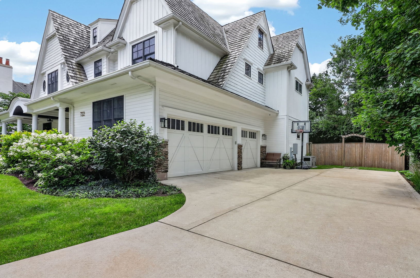 722 Cleveland Road Hinsdale, IL 60521 - Photo 32 of 42 Gallery Image 32