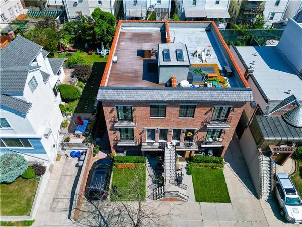 an aerial view of multiple house