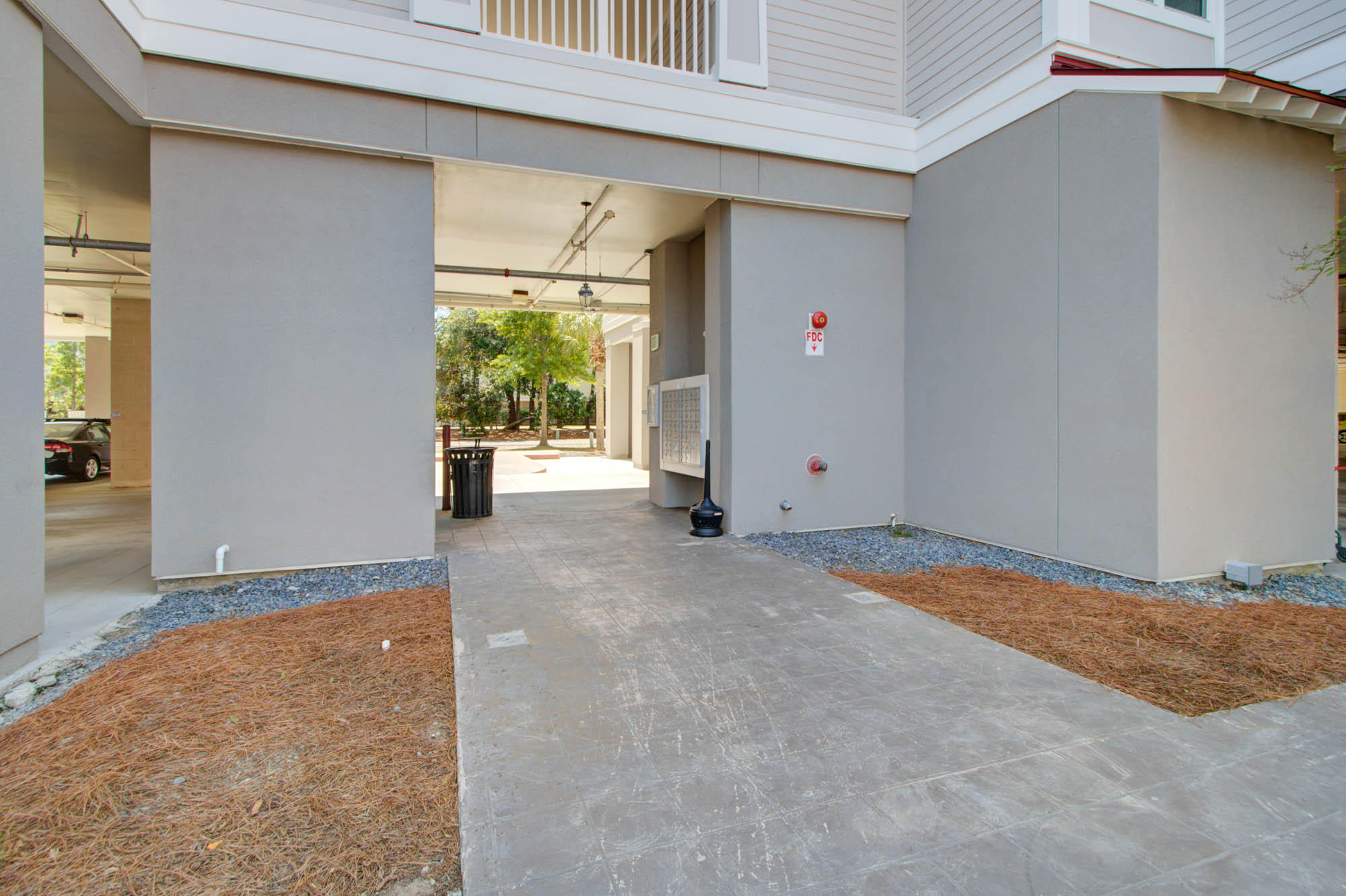 1984 Folly Road, Unit B212 Charleston, SC 29412 - Photo 2 of 28 1984 Folly B212 - CalSiglerPhotography (