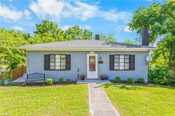 $199,400 | 722 Maiden Lane, Mount Airy, NC 27030