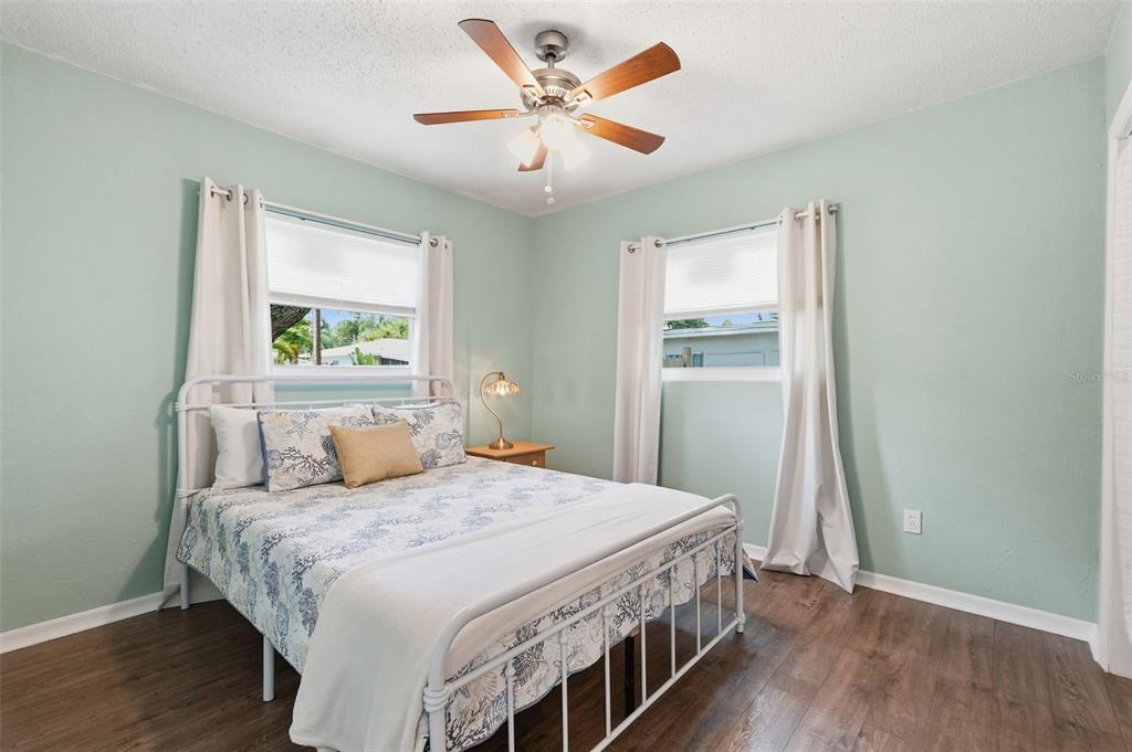 2140 Northeast Coachman Road Clearwater, FL 33765 - Photo 30 of 40