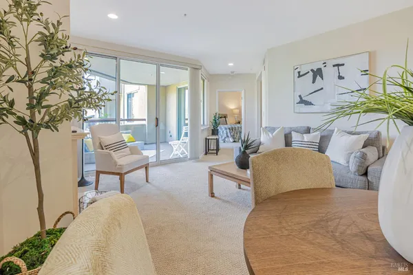 $650,000 | 300 Deer Valley Road, Unit 3P, San Rafael, CA 94903