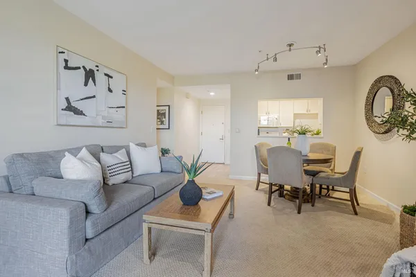 $650,000 | 300 Deer Valley Road, Unit 3P, San Rafael, CA 94903