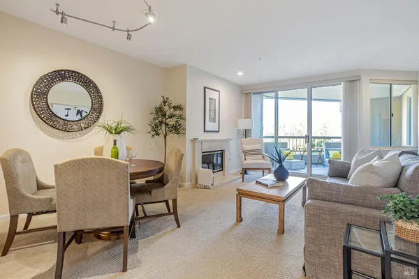 $650,000 | 300 Deer Valley Road, Unit 3P, San Rafael, CA 94903