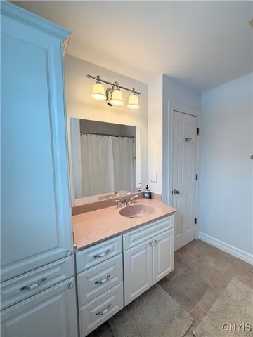 $5,500 | 6201 Applecross Road, De Witt, NY 13078