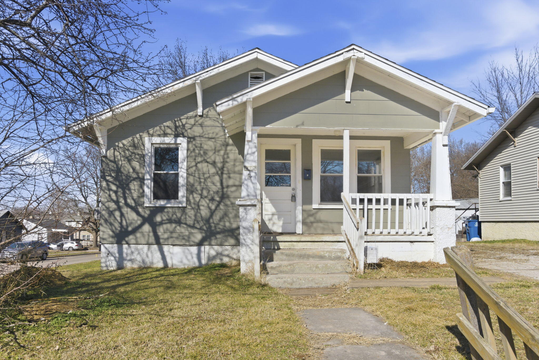 1335 West Elm Street Springfield, MO 65806 - Photo 1 of 1 1-web-or-mls-_DSC9145