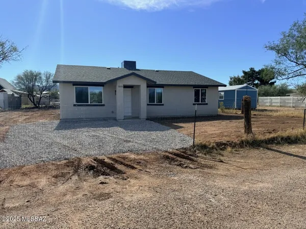 $230,000 | 3105 West Green Park Drive, Benson, AZ 85602