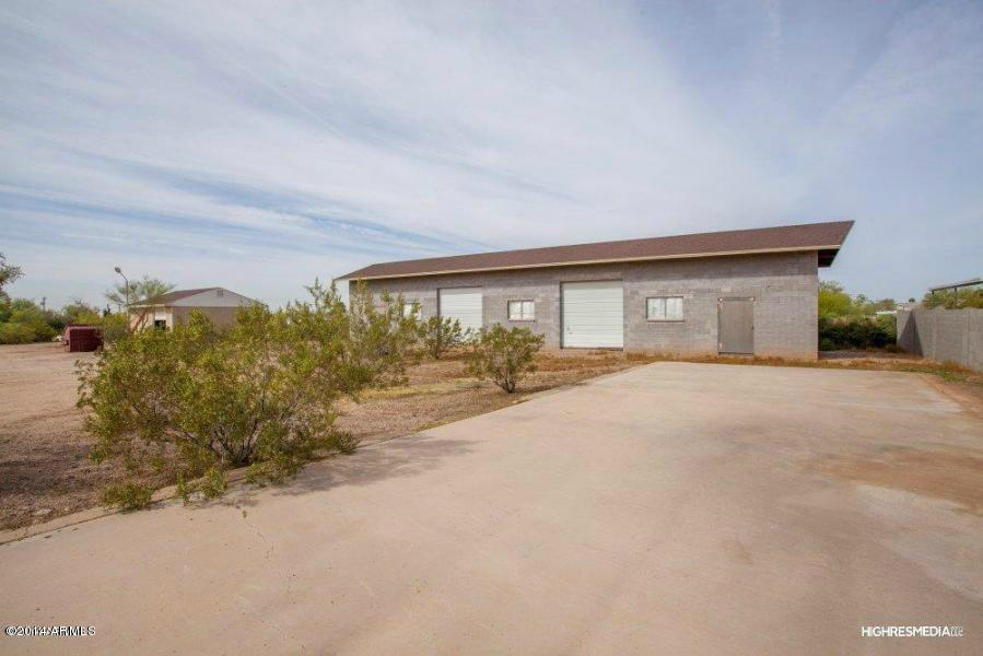 718 North Merrill Road Mesa, AZ 85207 - Photo 13 of 17 Merrill