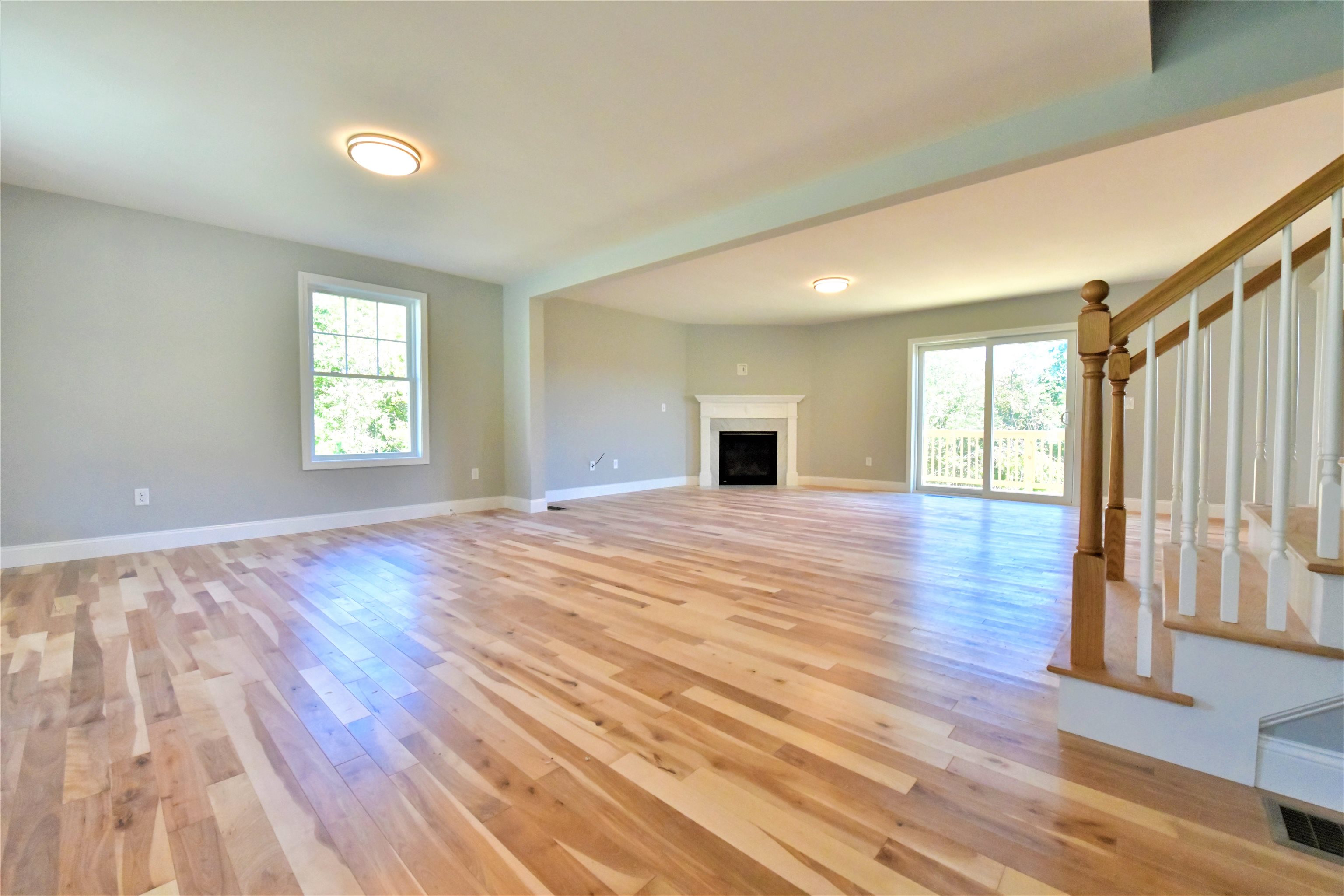 19 Marigold Way Hooksett, NH 03106 - Photo 5 of 7