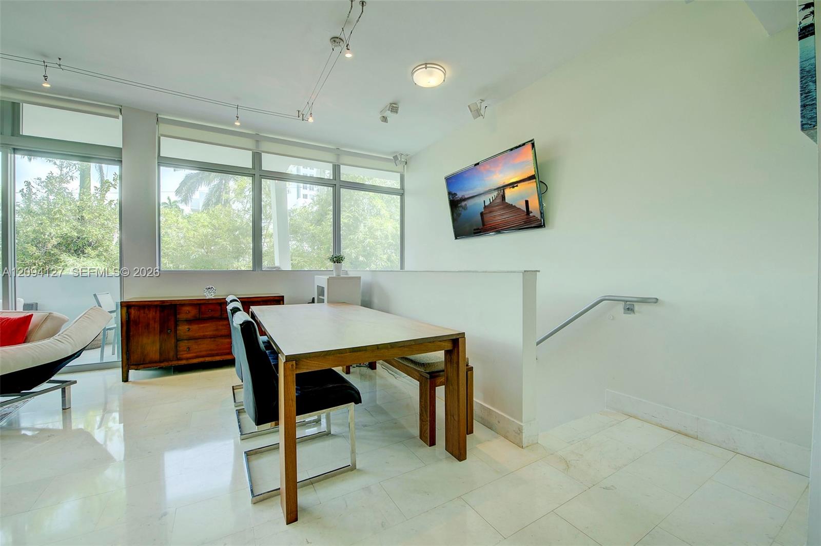 1577 Bay Road, Unit 201 Miami Beach, FL 33139 - Photo 3 of 36 Gallery Image 3