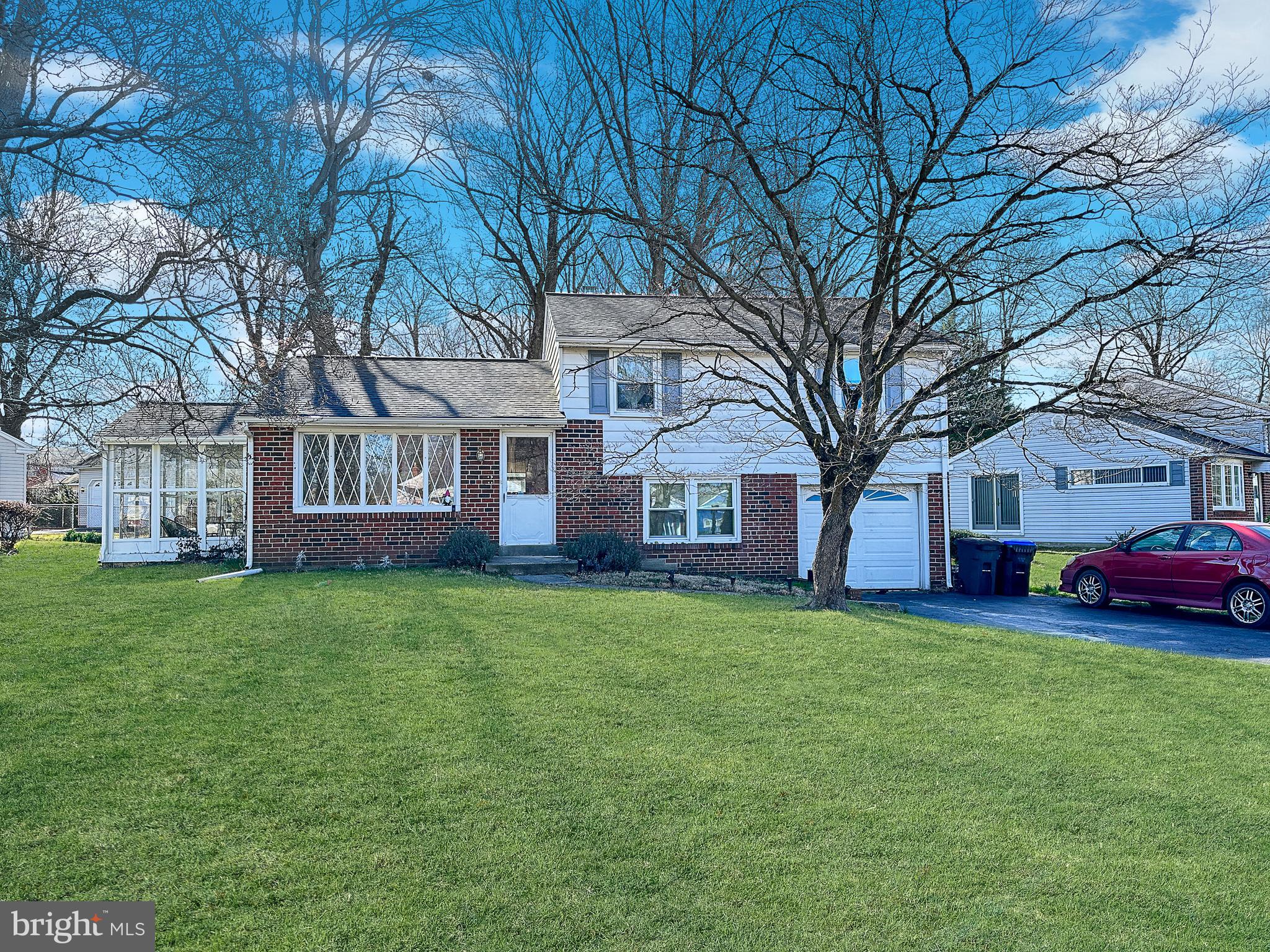 37 Buffington Road Aston, PA 19014 - Photo 3 of 15 Exterior front