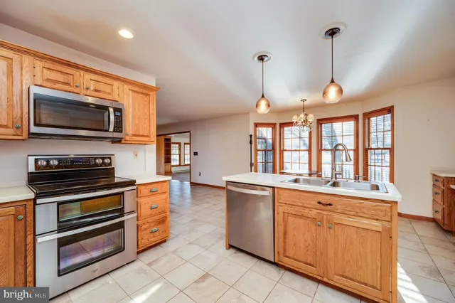 $625,000 | 109 Bewley Lane, Reading, PA 19605