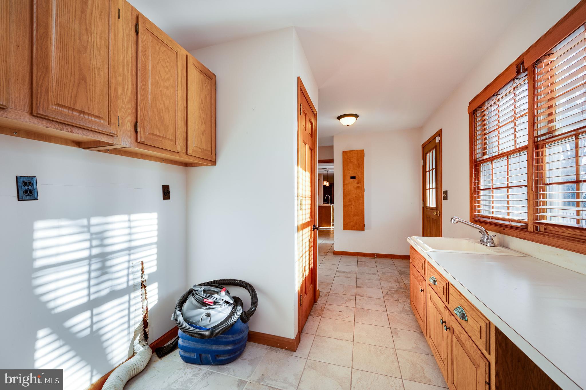 109 Bewley Lane Reading, PA 19605 - Photo 50 of 87 Laundry Area