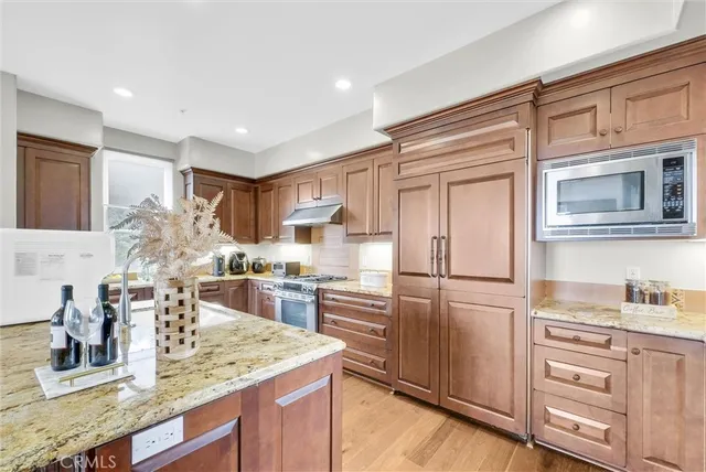 $1,150,000 | 975 Silver Spur Road, Rolling Hills Estates, CA 90274