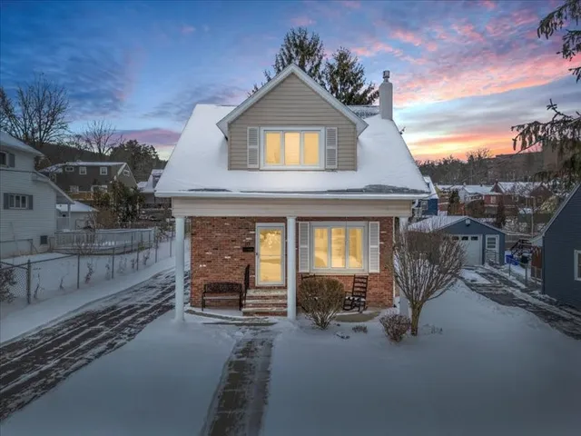 $185,000 | 10 English Street, Binghamton, NY 13904