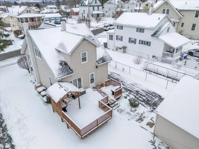 $185,000 | 10 English Street, Binghamton, NY 13904