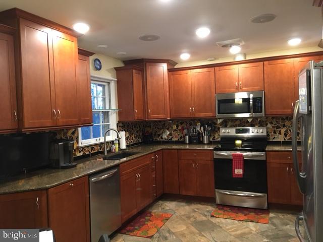 1430 Bee Tree Road York, PA 17403 - Photo 14 of 41 Gallery Image 14
