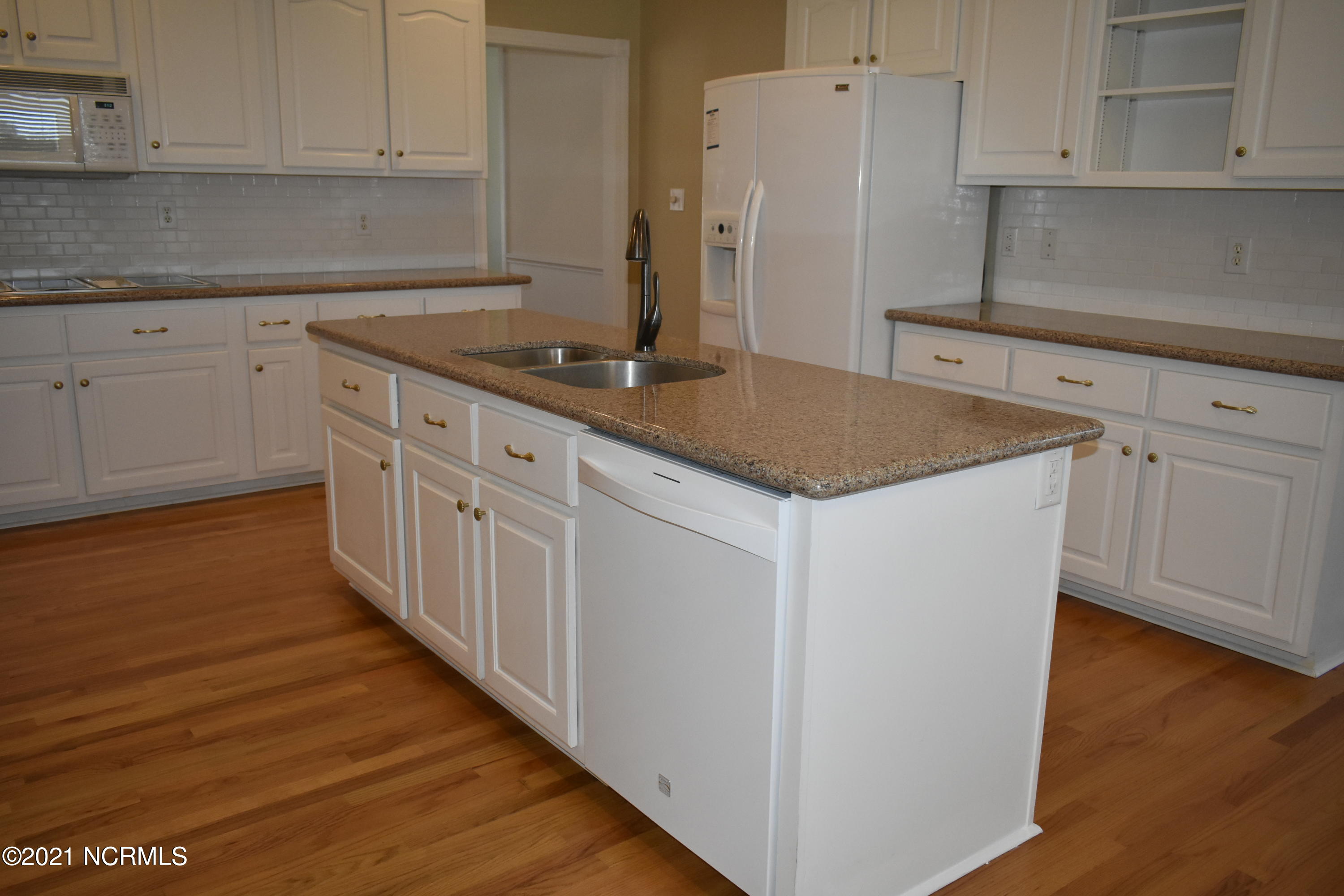 115 Lookout Ridge Cedar Point, NC 28584 - Photo 8 of 36 _DSC0108