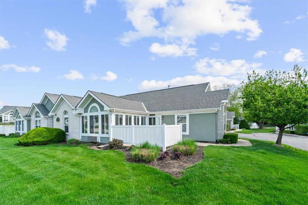 7127 Meadow View Street Shawnee, KS 66227 - Photo 2 of 41
