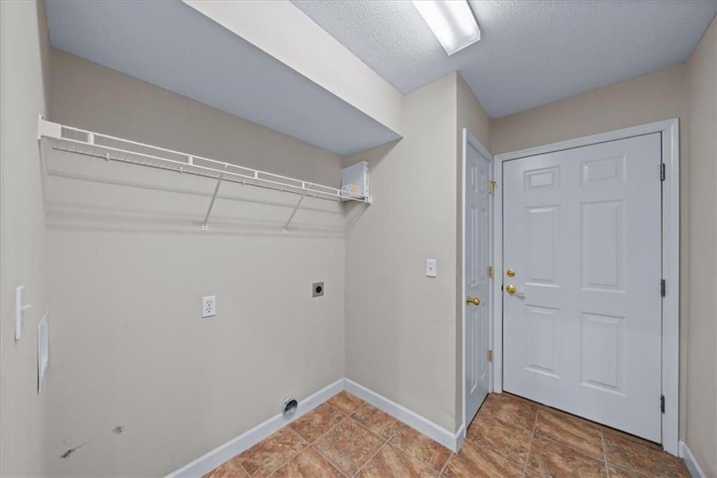 7127 Meadow View Street Shawnee, KS 66227 - Photo 23 of 41