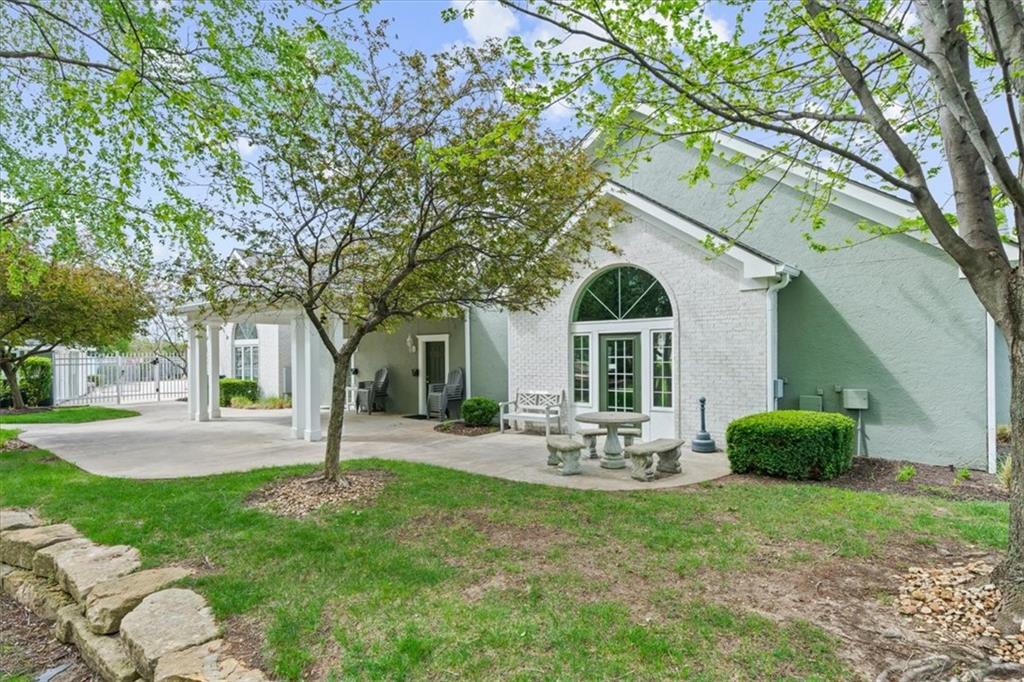 7127 Meadow View Street Shawnee, KS 66227 - Photo 38 of 41