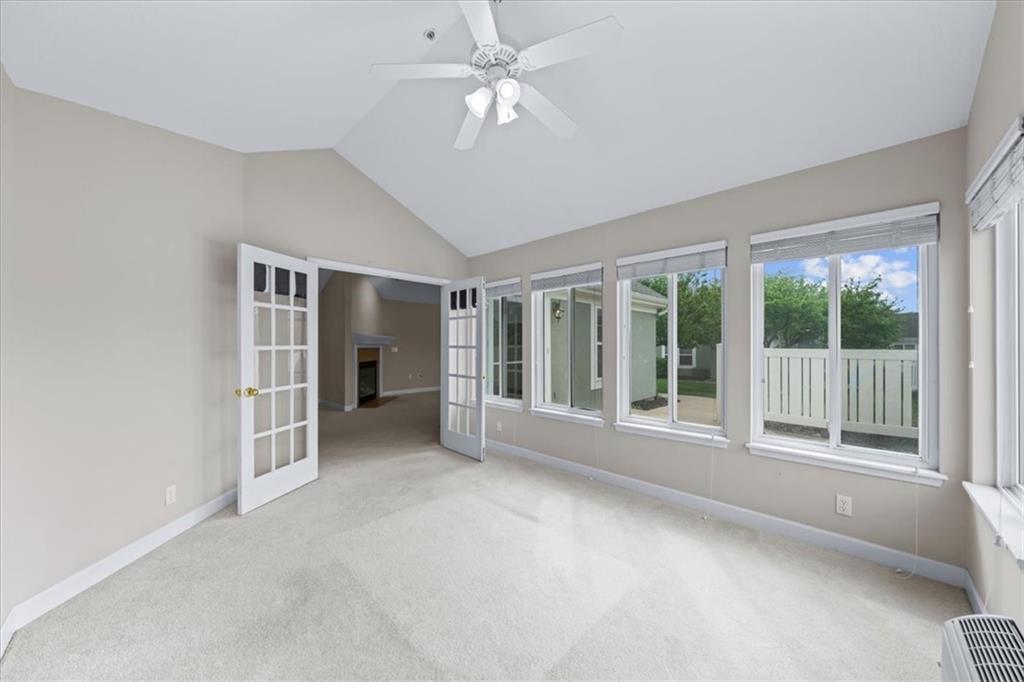 7127 Meadow View Street Shawnee, KS 66227 - Photo 6 of 41