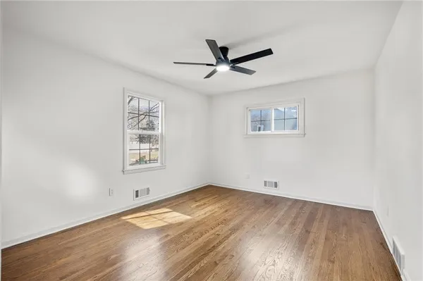 $849,000 | 3520 West 93rd Street, Leawood, KS 66206