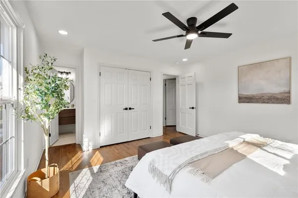 $849,000 | 3520 West 93rd Street, Leawood, KS 66206