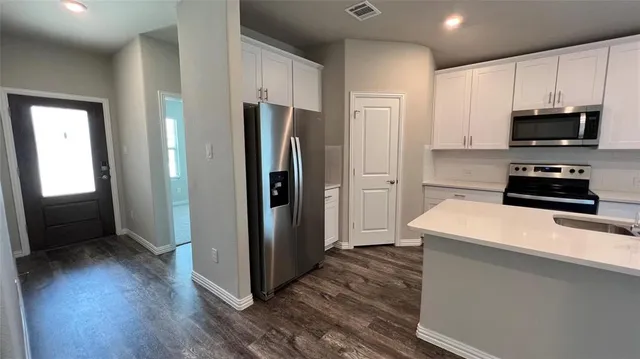 $2,200 | 3242 Deckard Drive, Royse City, TX 75189