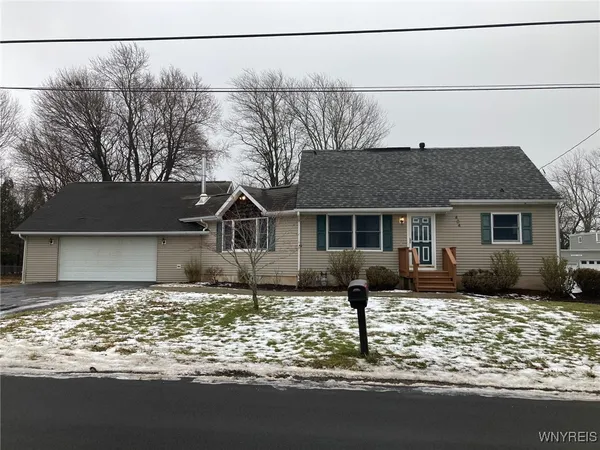 $289,000 | 404 Michigan Street, Lockport City, NY 14094