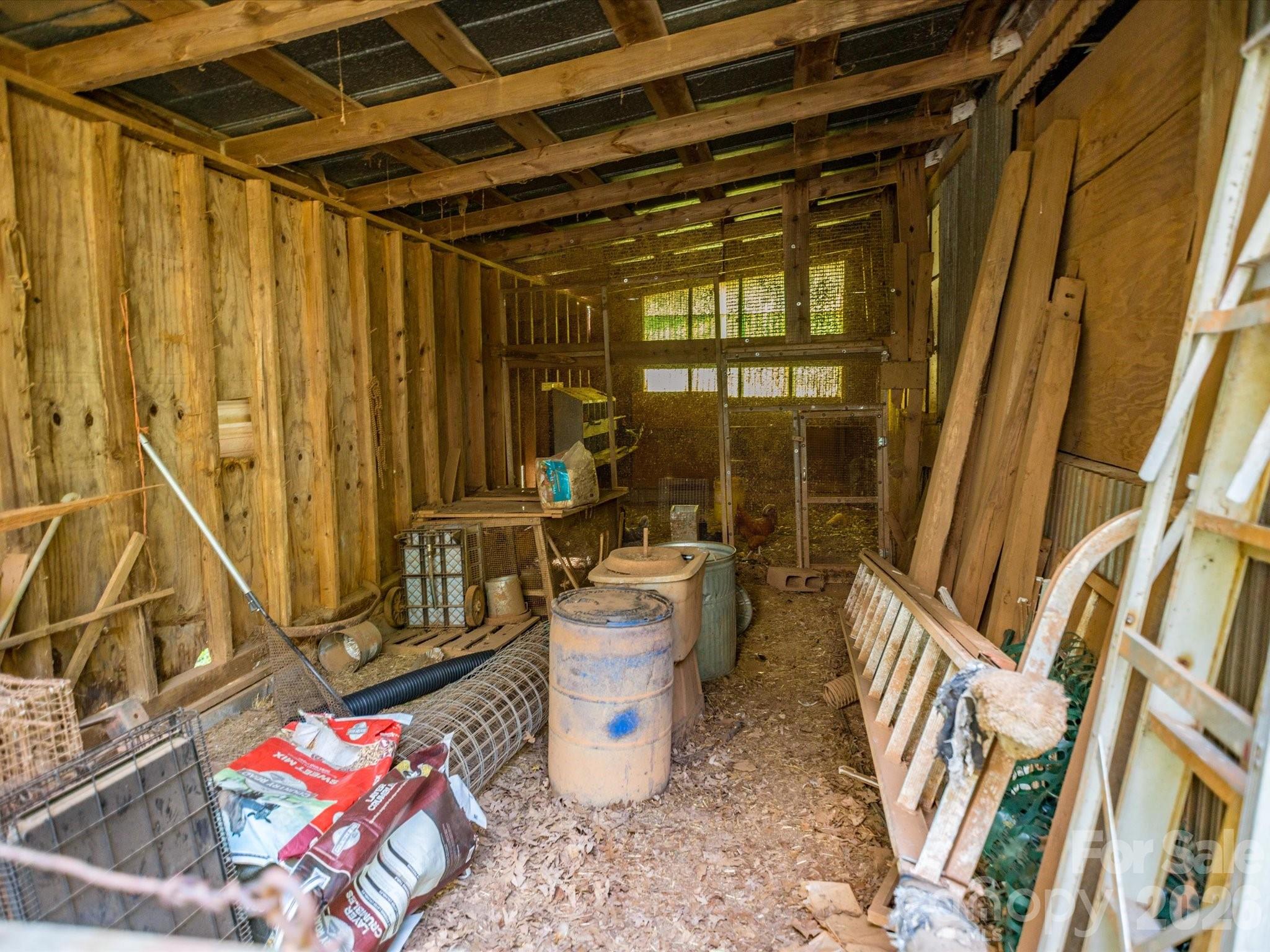 2111 Emmanuel Church Road Conover, NC 28613 - Photo 34 of 40