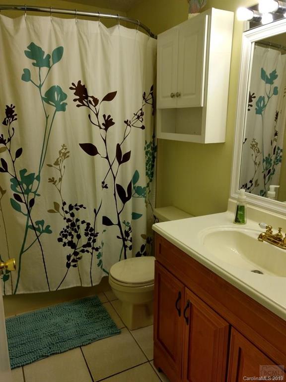 215 Conley Road Morganton, NC 28655 - Photo 6 of 10 Gallery Image 6