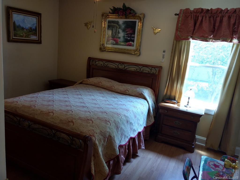 215 Conley Road Morganton, NC 28655 - Photo 7 of 10 Gallery Image 7