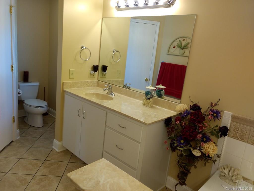 215 Conley Road Morganton, NC 28655 - Photo 9 of 10 Gallery Image 9