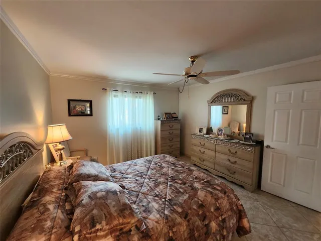 a bathroom with a double vanity sink and mirror