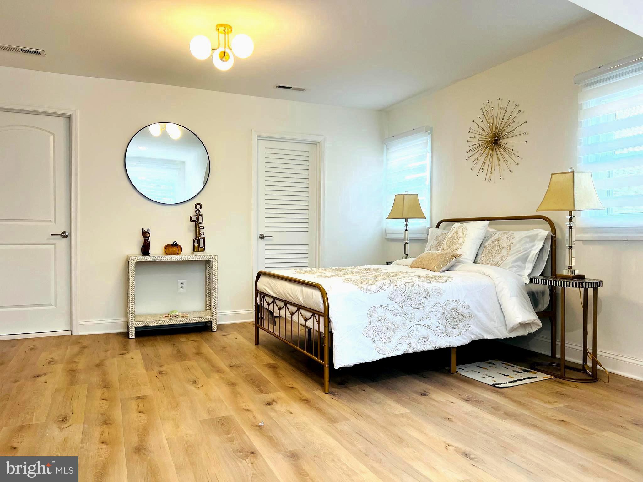 8802 2nd Avenue Silver Spring, MD 20910 - Photo 29 of 69 Primary Suite