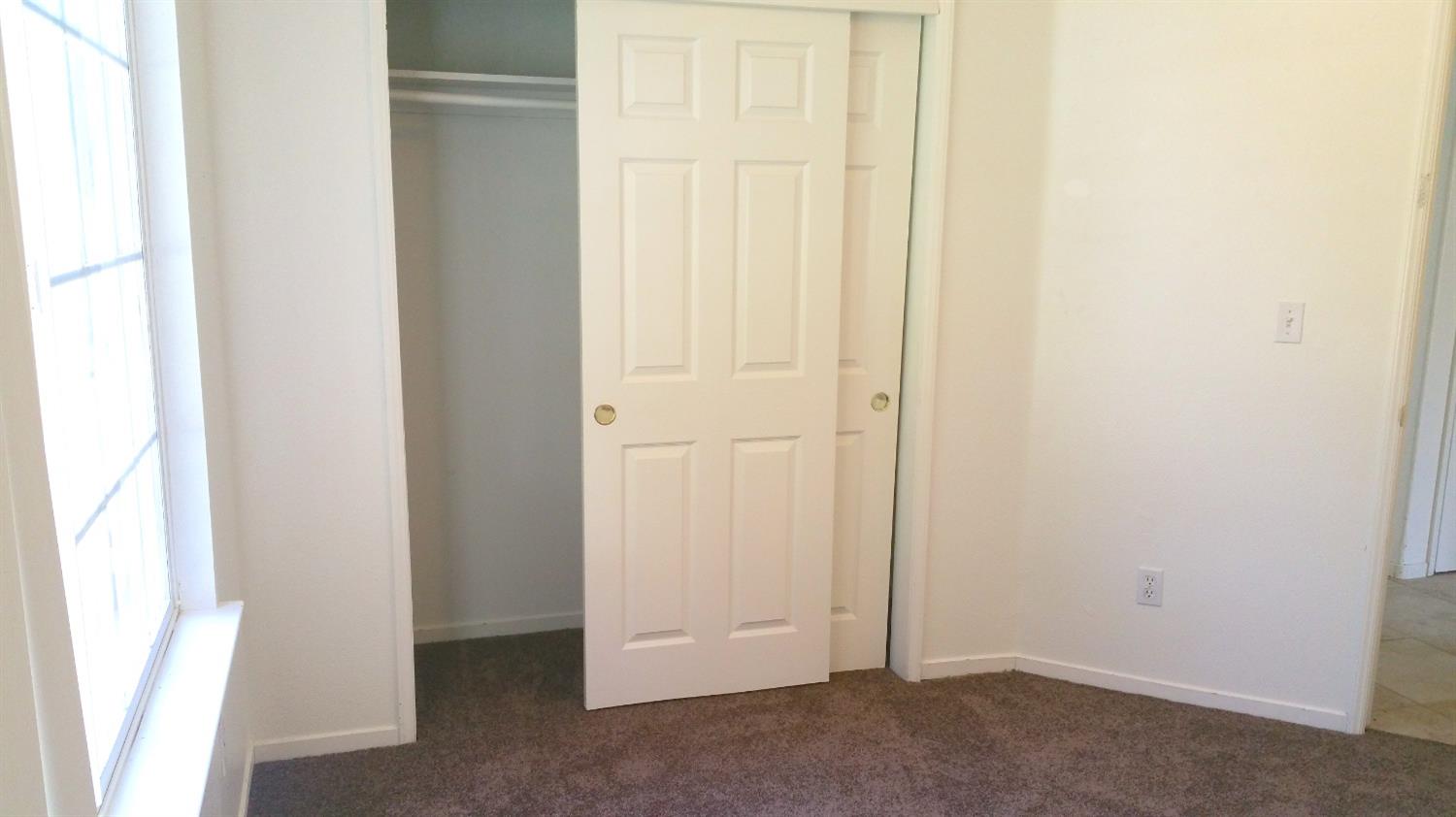 1589 East Santa Rosa Street Reedley, CA 93654 - Photo 12 of 15 Gallery Image 12