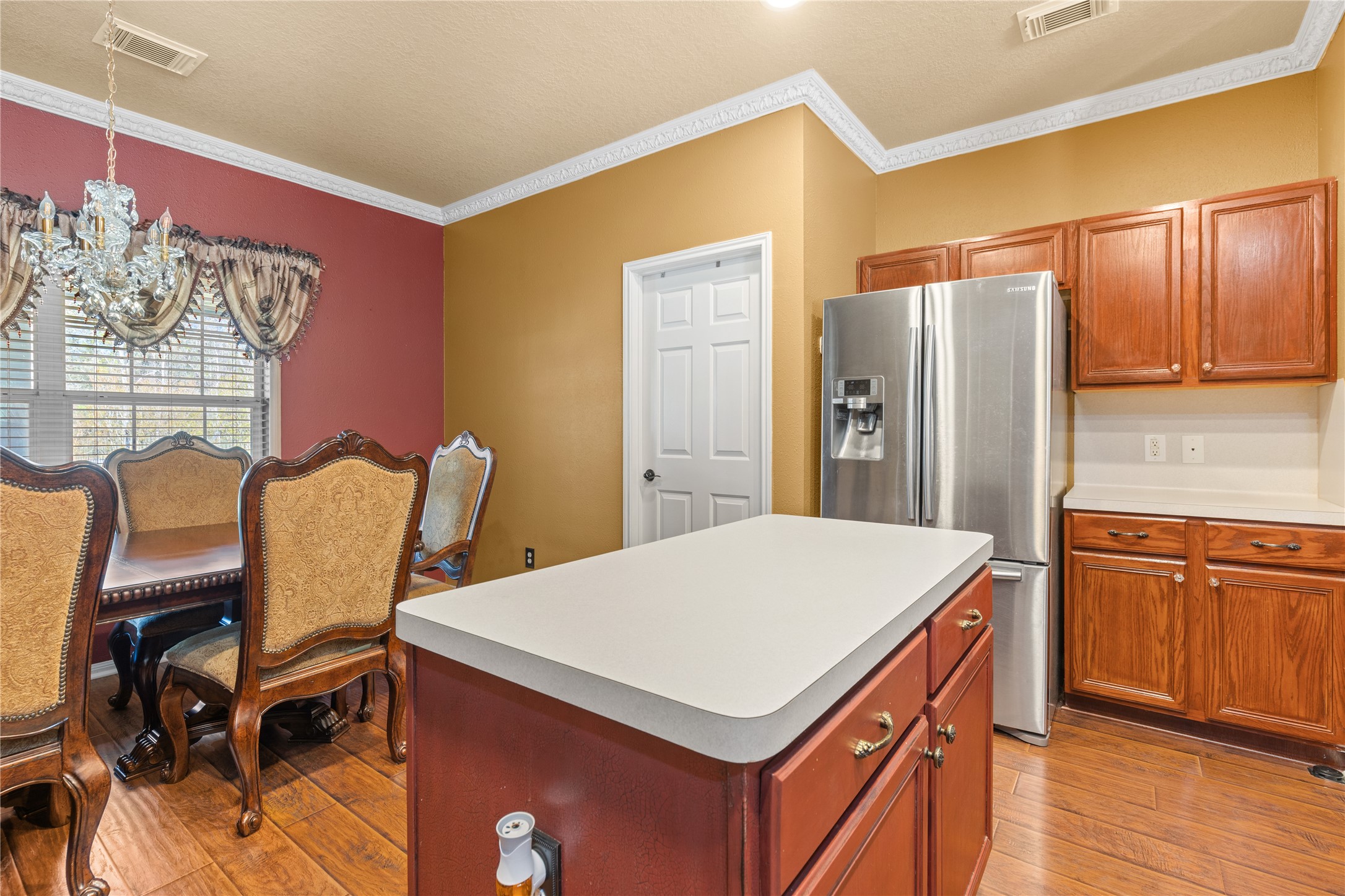 11547 Crockett Martin Road Conroe, TX 77306 - Photo 11 of 46