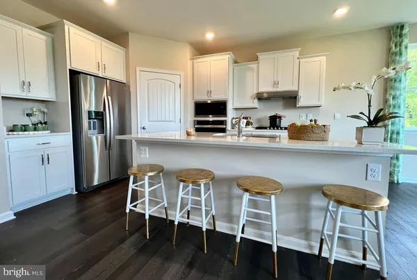 $556,490 | 34332 East Lake Lane, Millville, DE 19967
